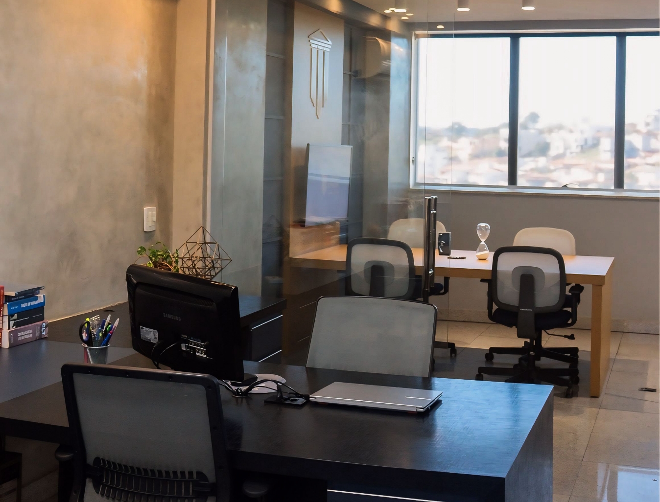 img09-aradvs-escritorio (5)